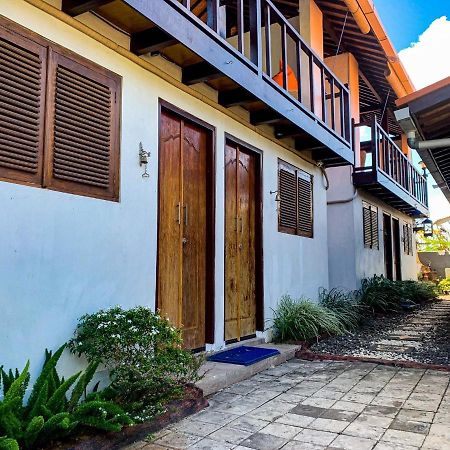 Capung Guesthouse Jimbaran Zewnętrze zdjęcie