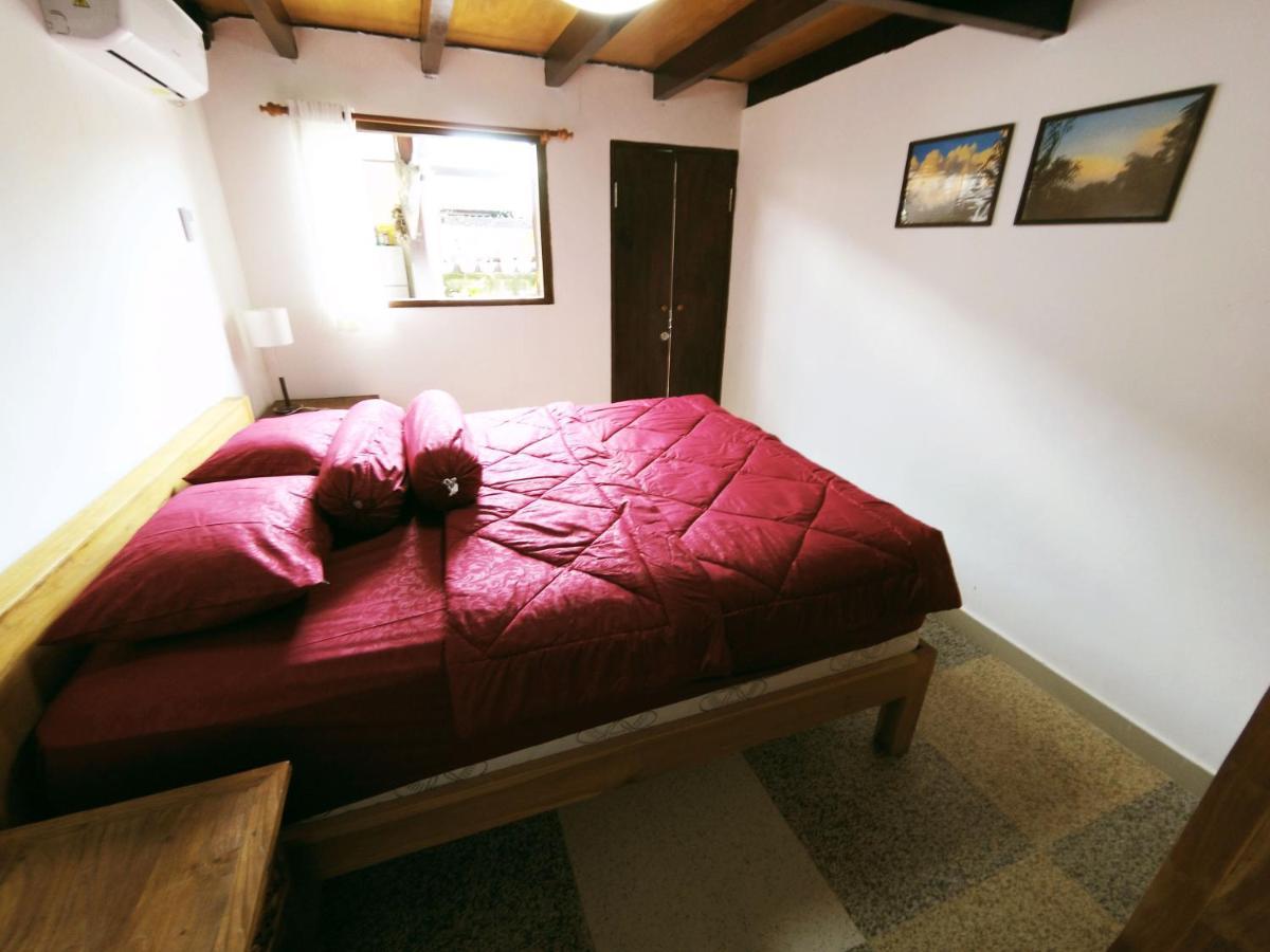 Capung Guesthouse Jimbaran Zewnętrze zdjęcie